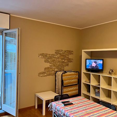 Ferienwohnung Bergamo Bilocale Nuovo In Centro 4 Posti Letto Exterior foto